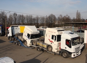 Транспорт для перевозки тягачей - разборка тягачей в Шепетовке